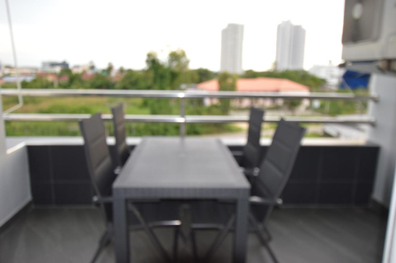 Villa Germania Jomtien Beach Zewnętrze zdjęcie