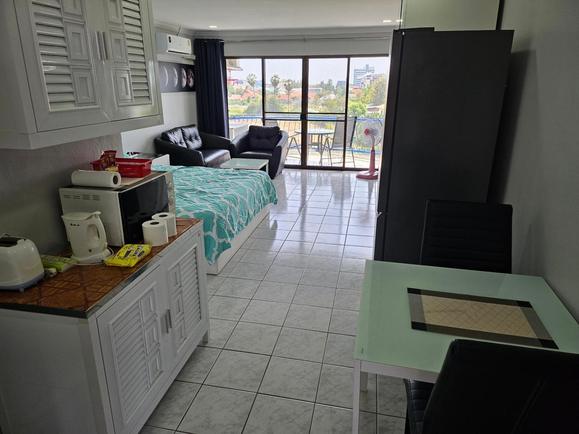 Villa Germania Jomtien Beach Zewnętrze zdjęcie
