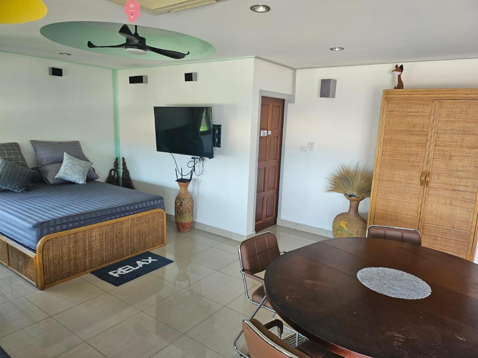 Villa Germania Jomtien Beach Zewnętrze zdjęcie